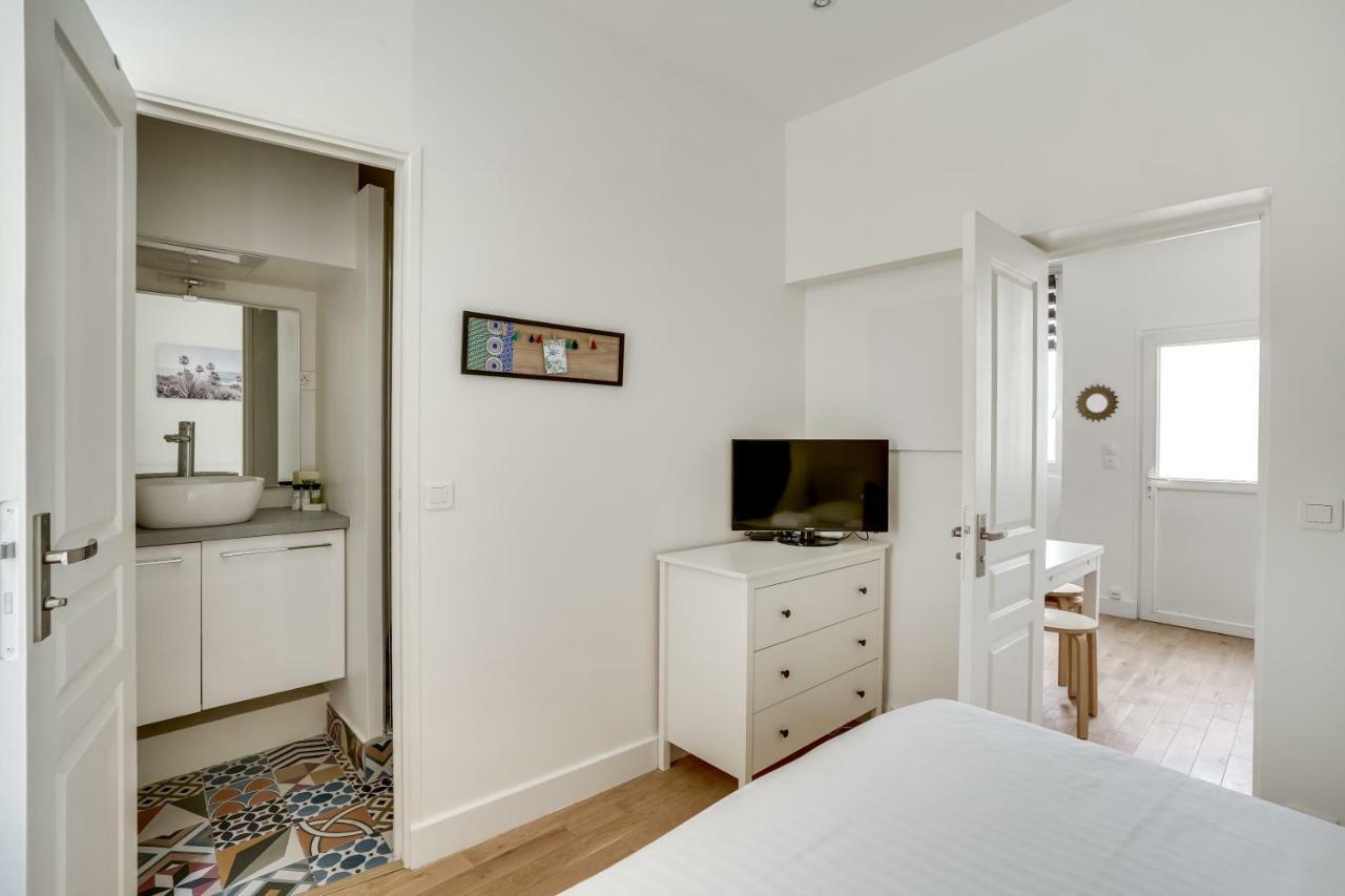 Apartment 3 People Close Eiffel Tower By Weekome Paris Exterior foto